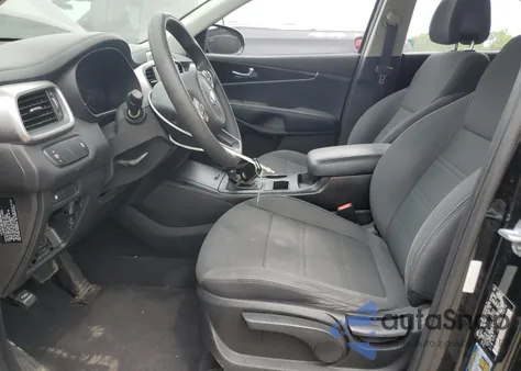 2016 Kia Sorento Lx z USA, uszkodzony, nr VIN 5XYPGDA57GG160070